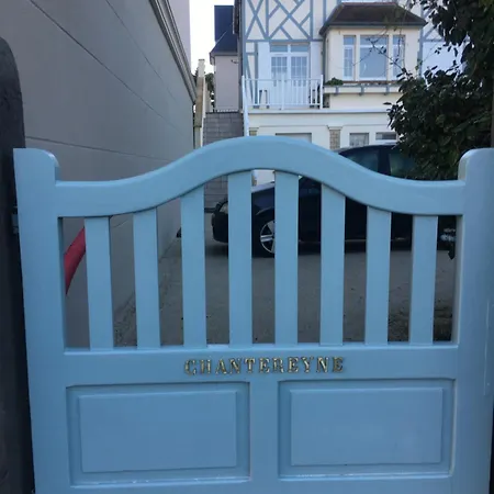 Dom wakacyjny Chantereyne Entree De Ouistreham