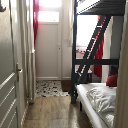 Chantereyne Entree De Ferienhaus