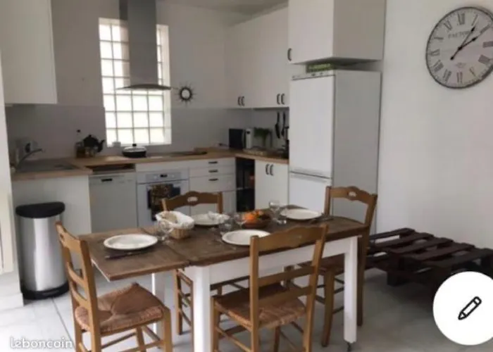 Holiday home Chantereyne Entree De Plage, 8 Couchages Ouistreham