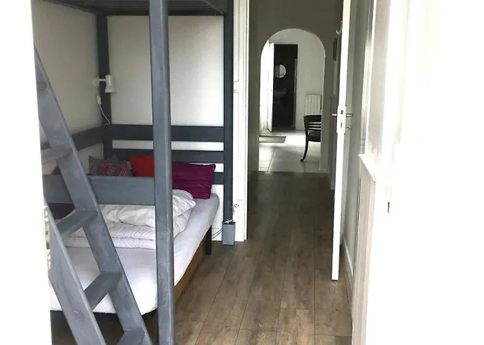 Chantereyne Entree De Plage, 8 Couchages Holiday home